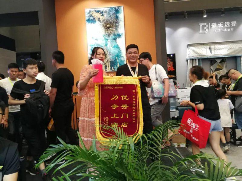 恒高墙布携新品惊艳绽放2019上海墙纸墙布展