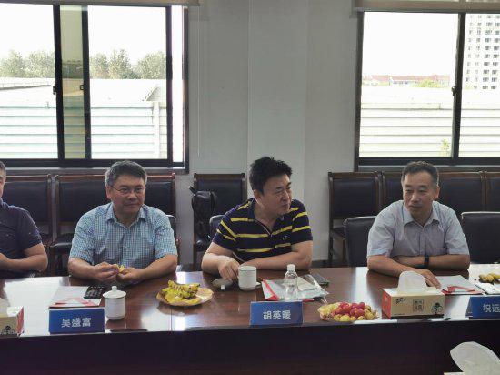 中国林产工业协会考察采风团走进世友地板