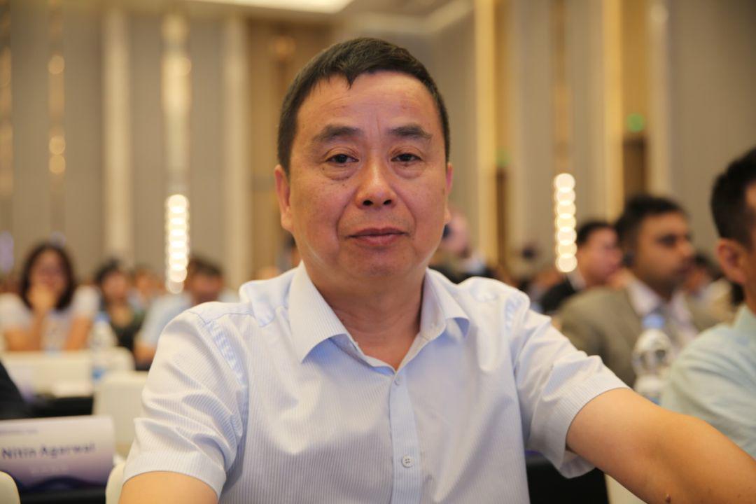 好美家地板应邀出席2019世界地板业工商峰会 好美家地板应邀出席2019世界地板业工商峰会