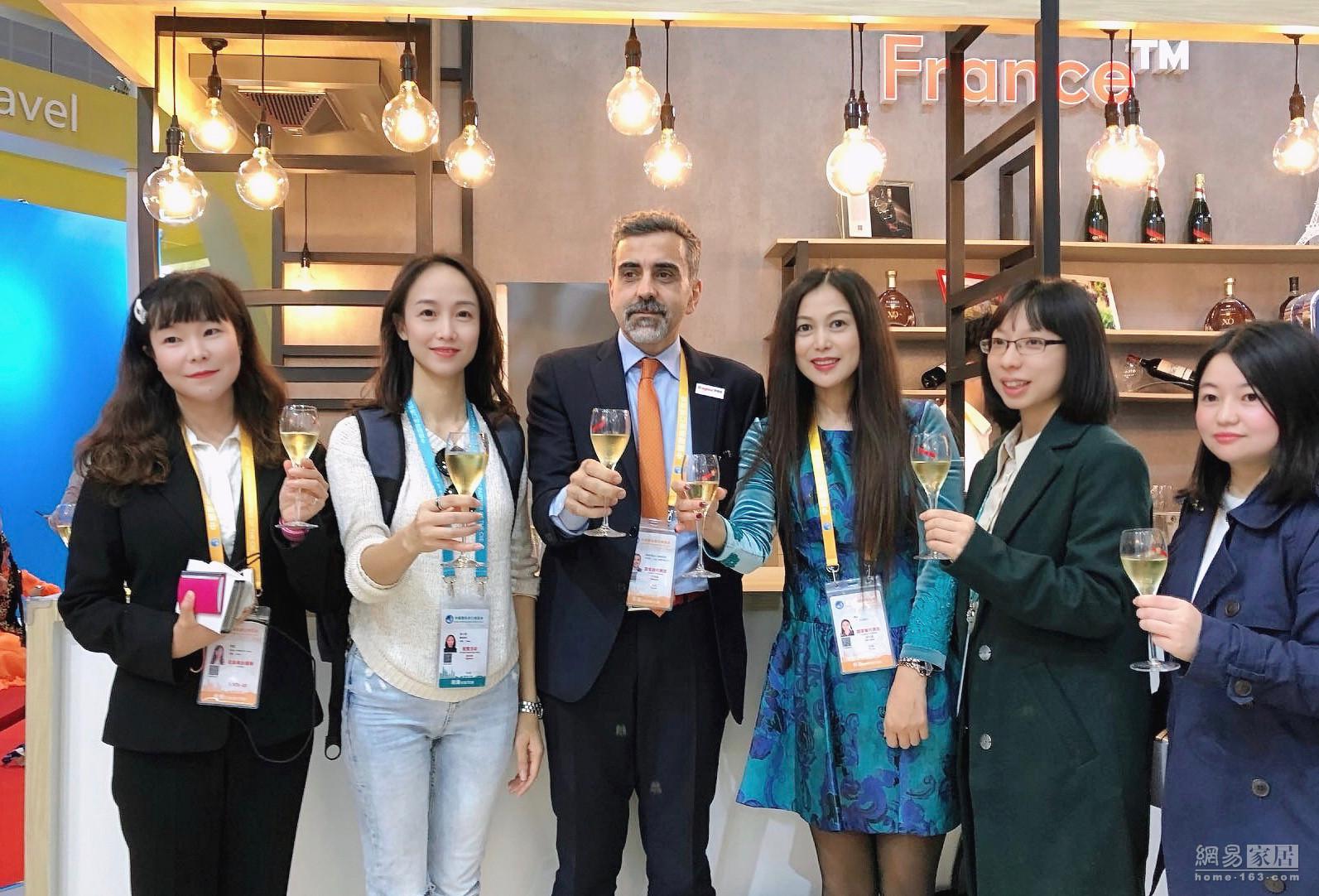 罗格朗亮相2019进博会  创新和可持续发展成亮点