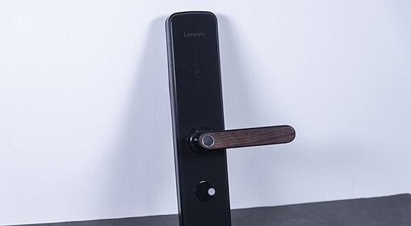 联想智能门锁E1测评：家庭升级智能门锁的首选优品