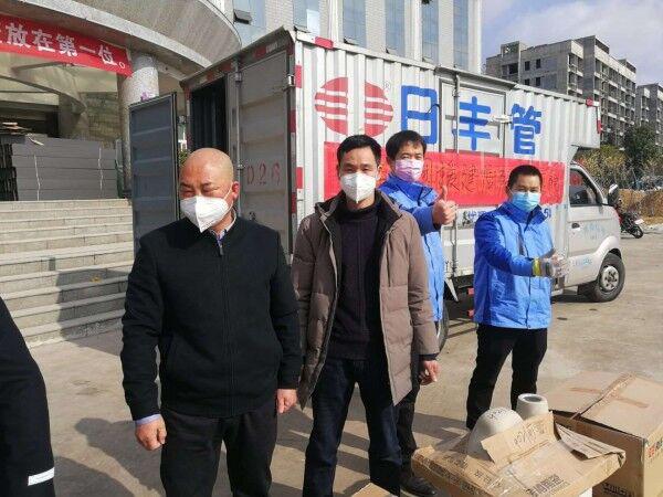 日丰卫浴在行动 驰援各地疫区医院建设