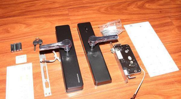 大气精致+安全可靠+功能丰富+操作便捷=德施曼T91P智能锁