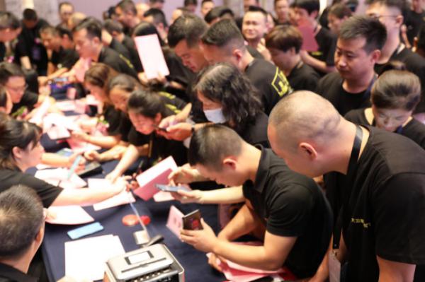 大卫地板立志成为AI新零售赛道第一品牌