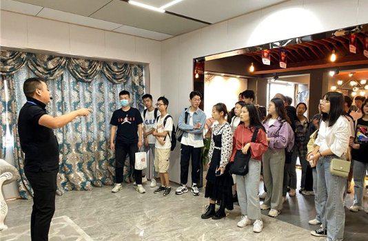 嘉职院走进赛华互交流 共同领略品牌发展新高度