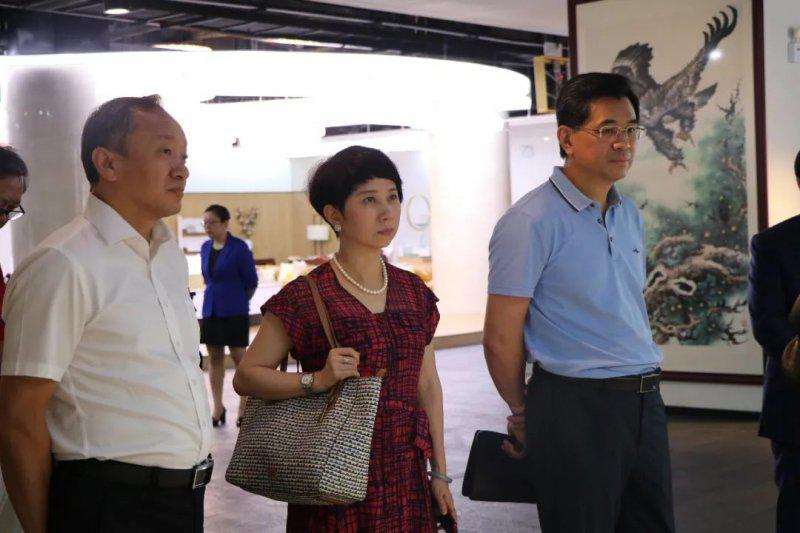 暨南大学党委书记林如鹏一行莅临金科伟业考察指导