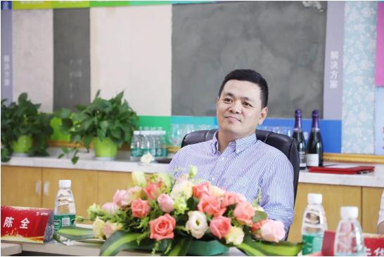 卓宝科技与深圳油漆堡集团正式签署战略合作协议