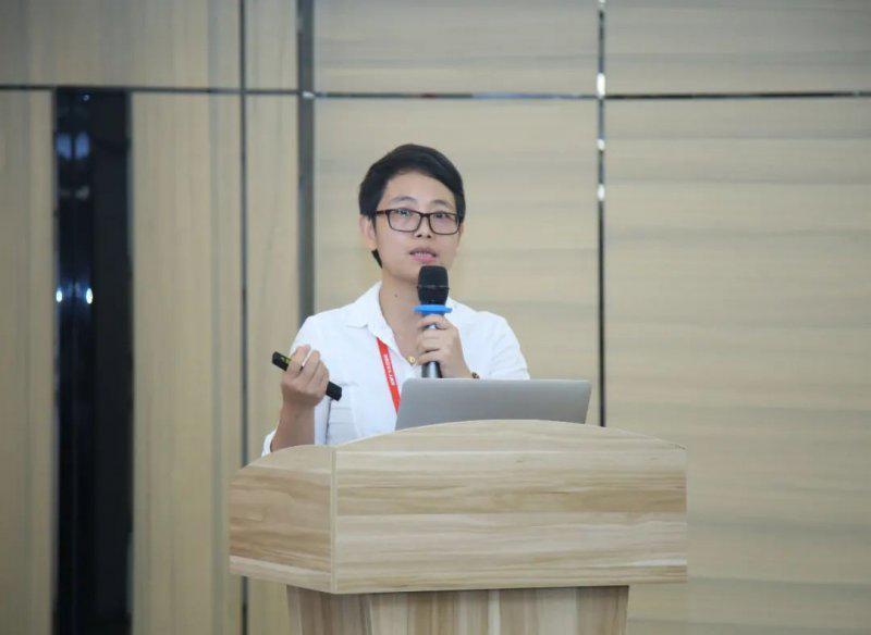 卡米亚陶瓷2020年9月工作总结会议圆满举办