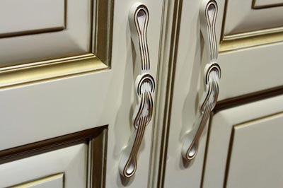从衣柜拉手设计看箭牌衣柜工艺技术