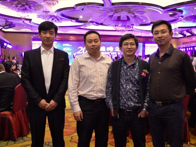 新航程  再远行-2013瑞时之夜全国衣柜行业年会于宁波举行