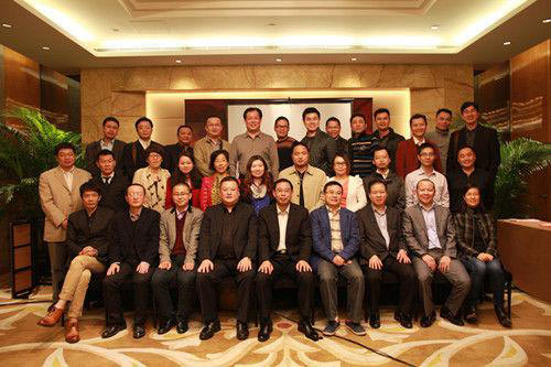 广东省橱柜行业协会成立 韩丽家居胡文权任会长