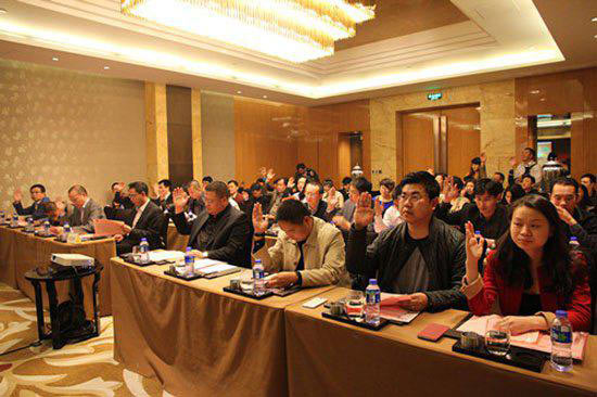 广东省橱柜行业协会成立 韩丽家居胡文权任会长