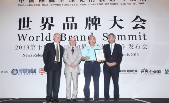 墙纸品牌推荐 瑞宝壁纸以36.65亿元登榜首