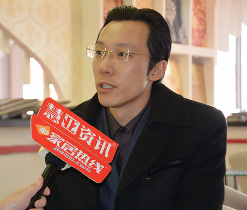 龙信壁纸：中国壁纸业已与国际接轨