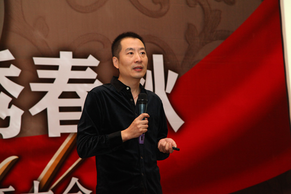 领绣刺绣总经理卜晓华，一个站在行业前沿的领绣人