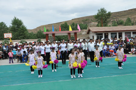 顶固爱心足迹——青海城台顶固希望小学