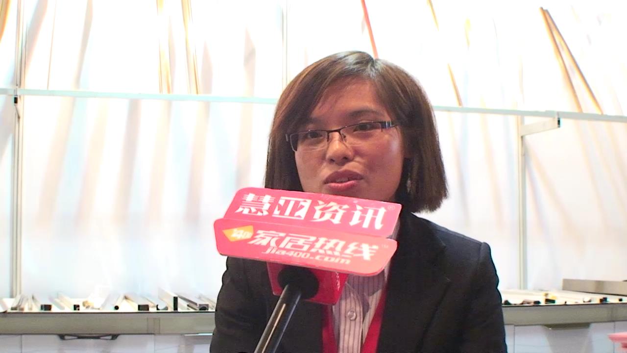金钛盛装亮相2015广州家具展 慧亚专访销售经理顾小艳