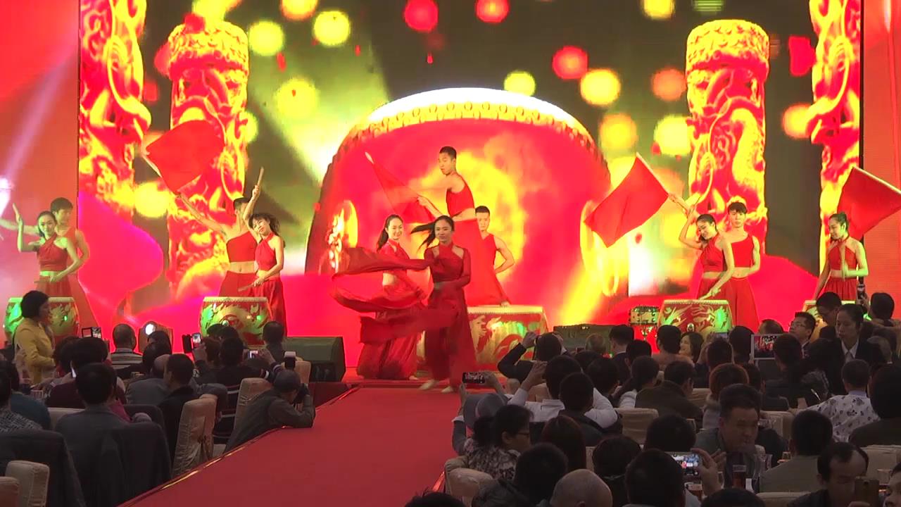 荣耀十载•辉煌雍兴 雍兴门业2015新年晚会