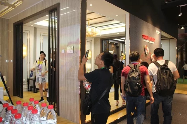 中国建博会（广州）丨巴迪斯嘉兴吊顶展告捷，邀您再聚广州建博会！