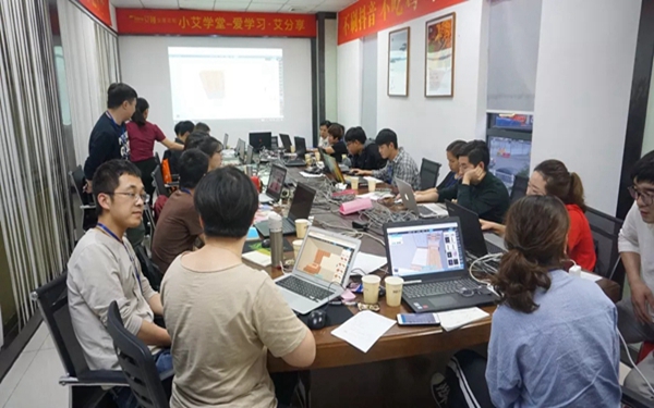 艾娅全屋定制坚持“合作共赢”理念，2019第二期经销商培训会成功开启