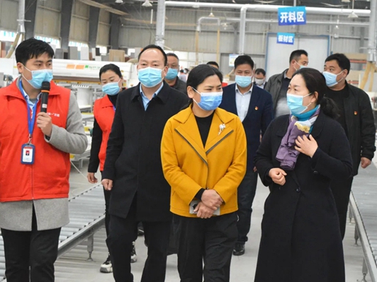 简一全屋定制迎接开封市政协副主席刘述荣一行莅临考察调研