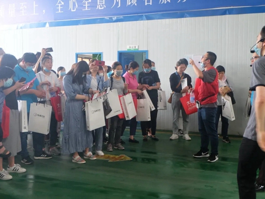 福湘定制5月16日大件会团购活动圆满结束