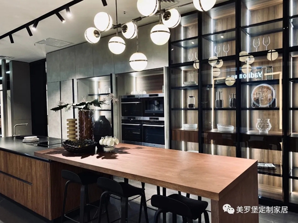 美罗堡新展厅 | 温州店与福州店全新上样