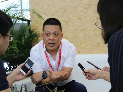 亚丹家居董事长张大校：有这么一个定制家居牌子能让你放心地住