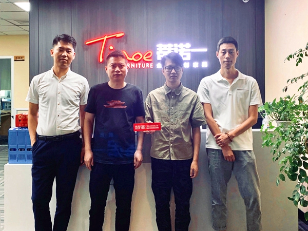 慧亚考察团走进蒂诺一全屋定制，你想要的加盟信息都在这！