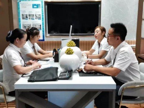 巴迪斯精工顶墙五大战区省购会圆满成功