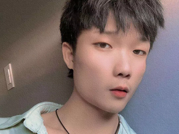 蒂思蔓无缝墙布文秦：干 并快乐着
