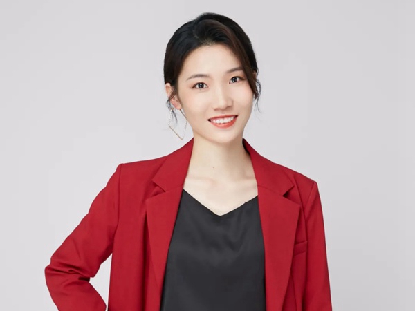 劳卡全屋定制业绩英雄朱锦冰：靠谁不如靠自己
