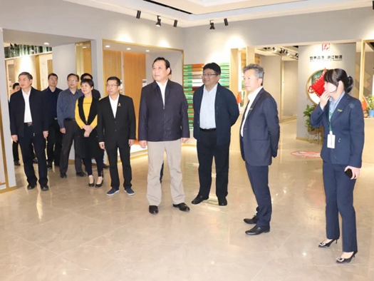全国政协常委、国家林草局副局长刘东生一行莅临千年舟集团调研指导