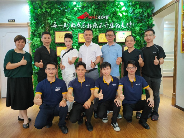 君匠世家涂料李柏明：直营是艺术涂料未来的模式
