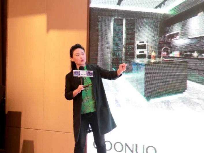 固诺家居《弯道·赛点》全案思维·色彩，设计如何出“色”。