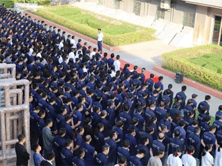 亿合门窗11月全公司员工大会圆满召开