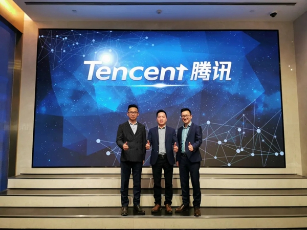 博仕门窗铁三角走进腾讯总部