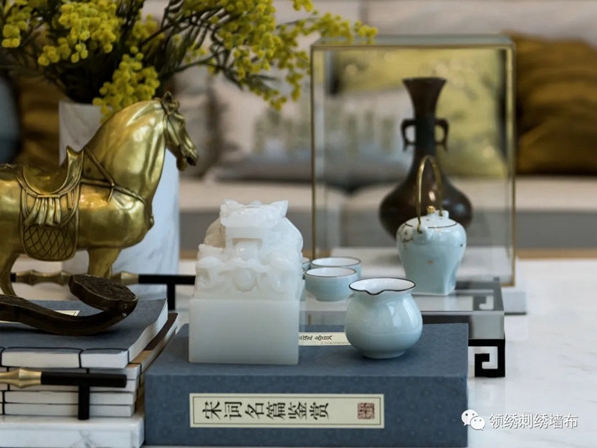 领绣墙布：这样的新中式没人能拒绝！