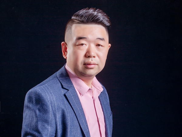 美居乐整体软装郑日衡：今年是第二个高速增长的关键年