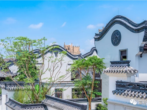 富轩全屋门窗：水墨般清雅的徽派庭院