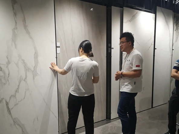 LA`BOBO全岩板家居商学院第一届结营，助力终端新力量