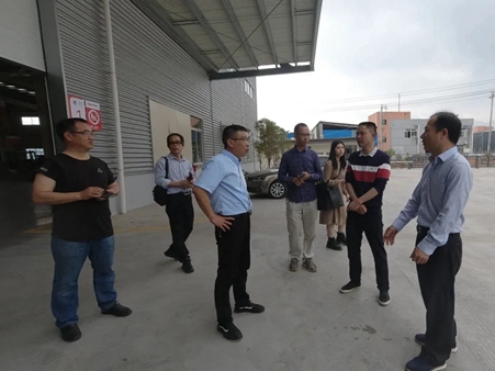 新华社率团来大诚世纪家居福建邵武生产基地采访
