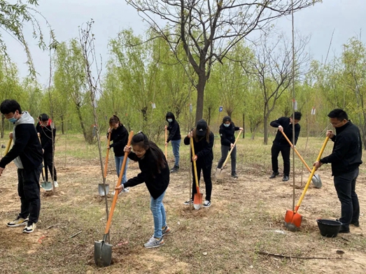 瀚美居全屋定制丨种下希望—第六届植树活动圆满成功！