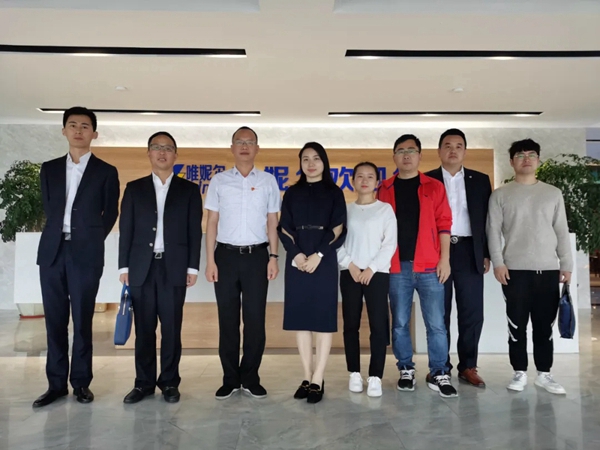 抚州市政府金融办相关领导及上海证券交易所资深专家组莅临唯妮尔公司调研指导