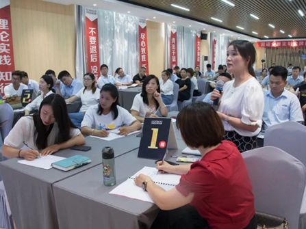 固诺家居金牌店长成长营圆满闭营