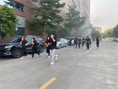 帕莱德门窗丨可盐可甜会打拼的团队 你想加入吗