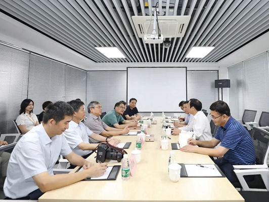 安徽省审计厅厅长罗建国率队到荣事达进行调研！