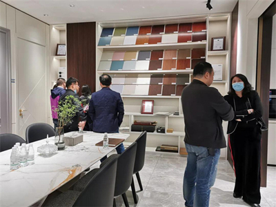 润成创展组织意向客户莅临西北营销中心参观交流
