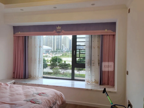 如鱼得水窗帘精品|U型与L型飘窗窗帘安装技巧＆实景案例赏析