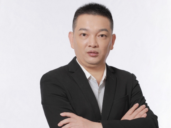 美尼美快装定制吴其忠：产品迭代突破、服务链条加持，为经销商多维赋能